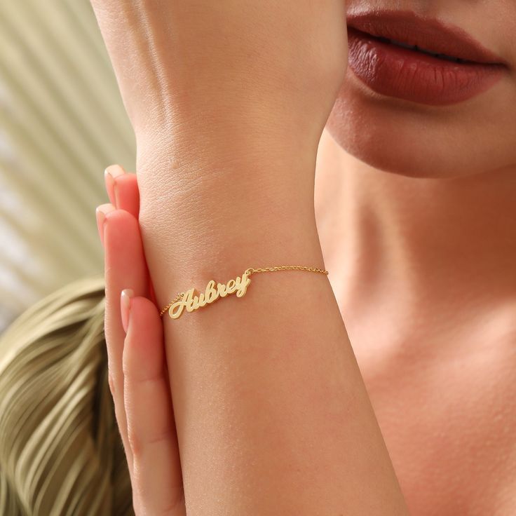 Bracelets & Bangles