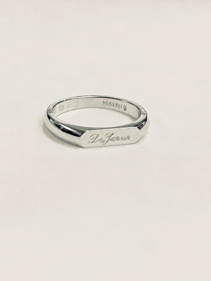 Starfall Signet : Customised Bar Signet Ring