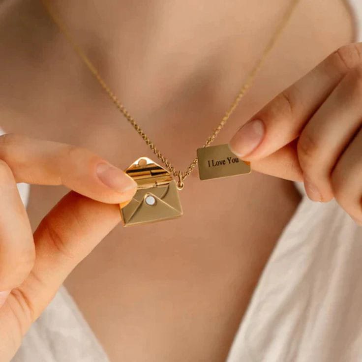 Customized Secret Message Envelope Locket - Image 3